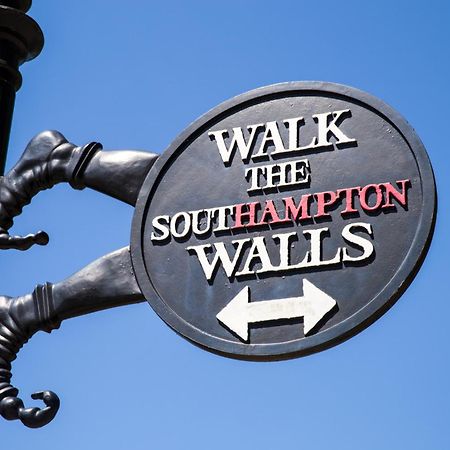 Settle Southampton - Stylish Self Check-In Rooms & Self Catering Suites Buitenkant foto