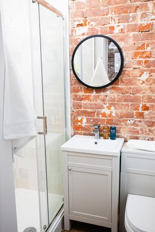 Settle Southampton - Stylish Self Check-In Rooms & Self Catering Suites Buitenkant foto