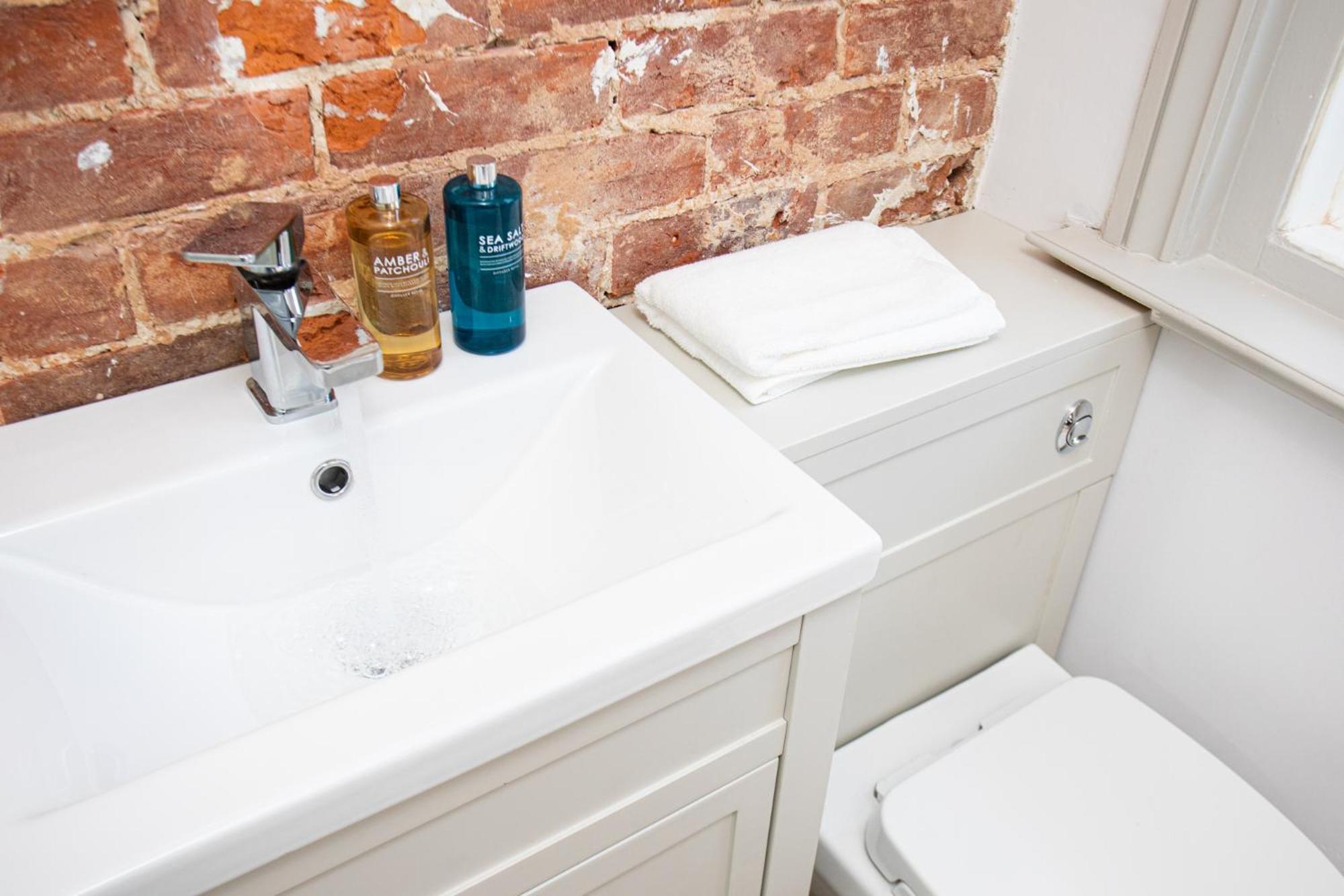 Settle Southampton - Stylish Self Check-In Rooms & Self Catering Suites Buitenkant foto
