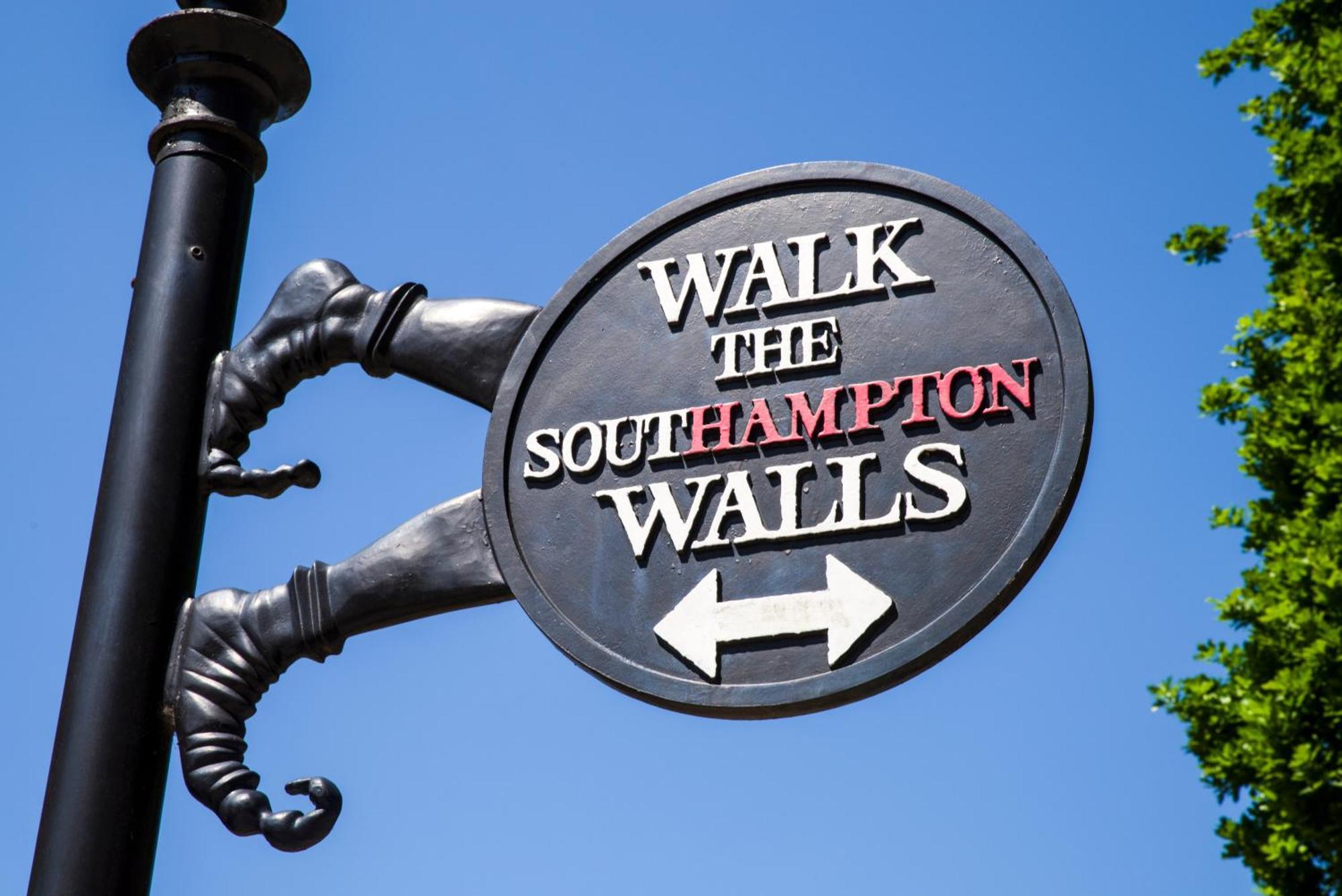 Settle Southampton - Stylish Self Check-In Rooms & Self Catering Suites Buitenkant foto